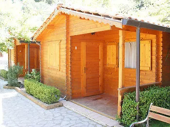 San Leonardo Alloggio per agriturismo Centola