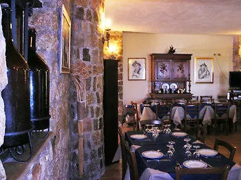 Agroturismo San Leonardo *